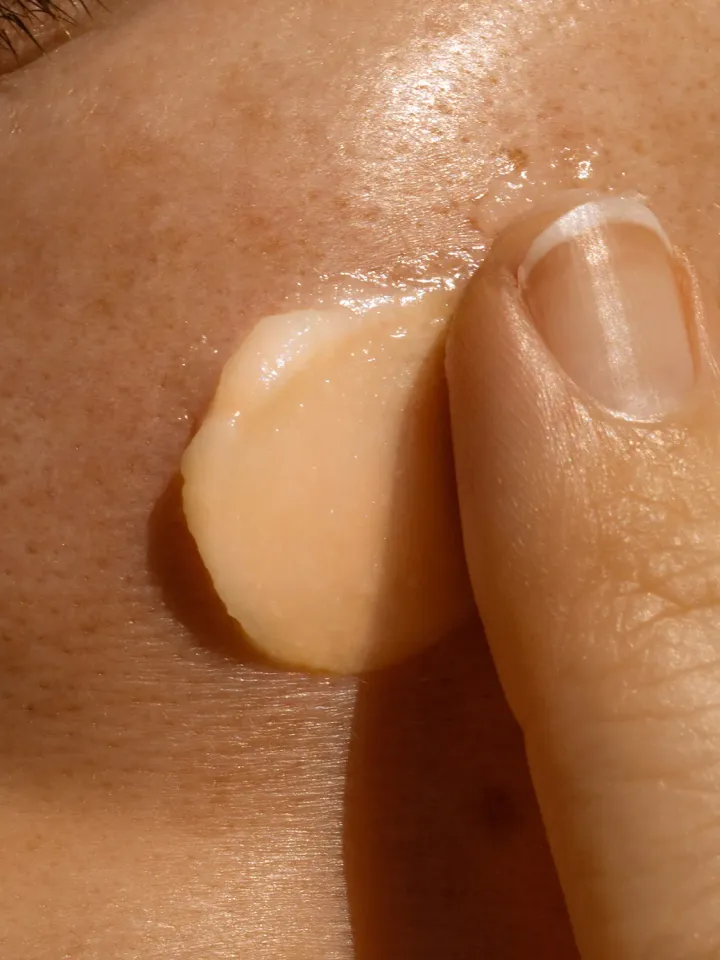 cosmetic-2-4